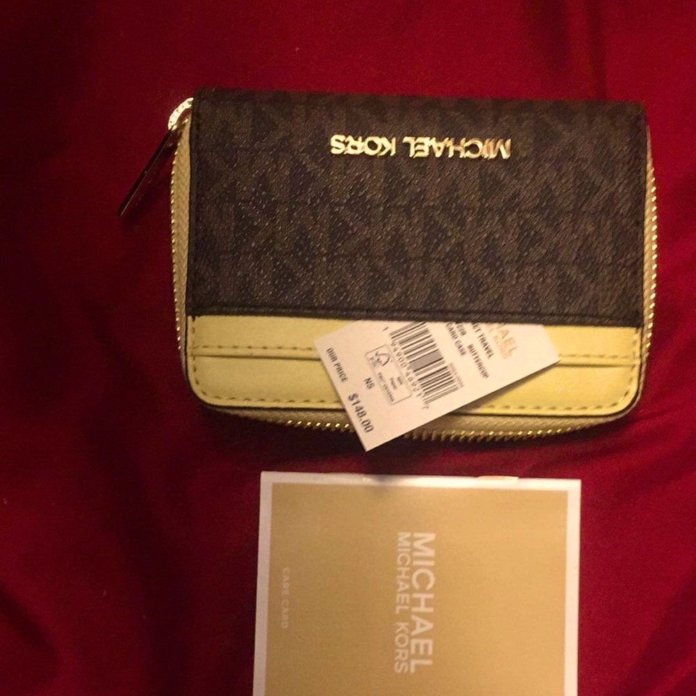 Mid double sided zippered card case